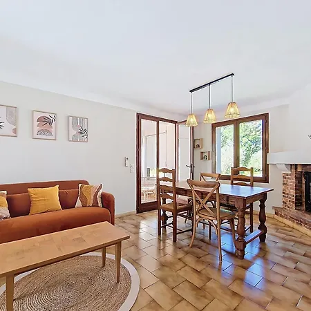 Rez De De Charme A Pres Du Saint-cassien, 2 Chambres, Jardin Privatif - Fr-1-779-16 Vakantiehuis Montauroux